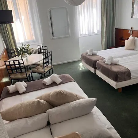 Azurene Royal Otel