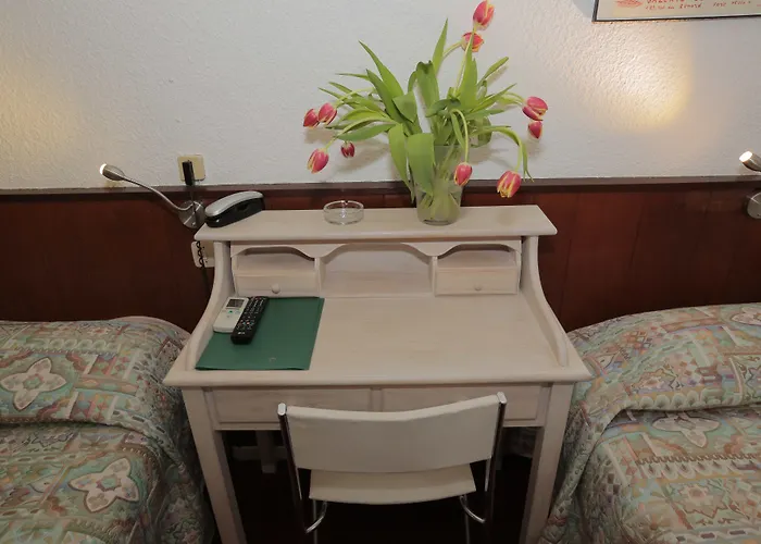 Azurene Royal Hotel Cannes