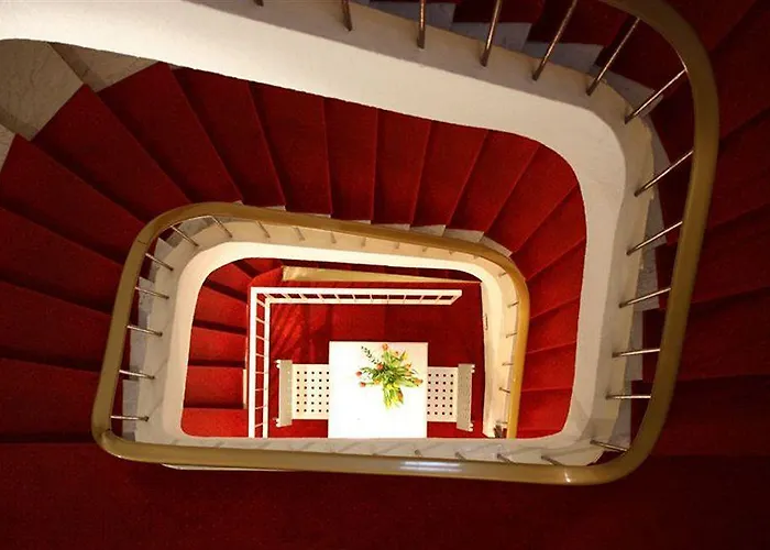 Hotel Azurene Royal Cannes