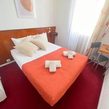 Azurene Royal Hotel