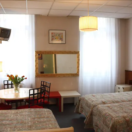 Azurene Royal Hotel 2*