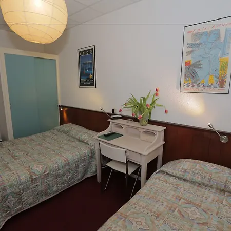 Azurene Royal Hotel Cannes