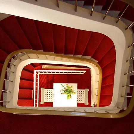 Hotel Azurene Royal Cannes